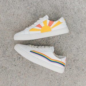 Soludos Rainbow Wave Sneaker, US 8.5